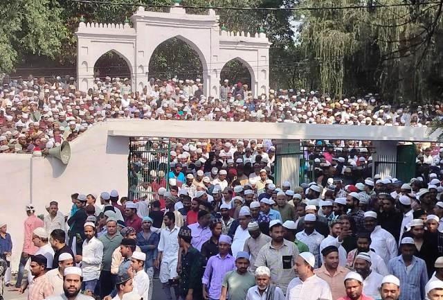 उत्तराखंड में भी ईद-उल-अजहा का पर्व धूमधाम से मनाया गया, देश-प्रदेश की अमन सलामती की गई दुआएं