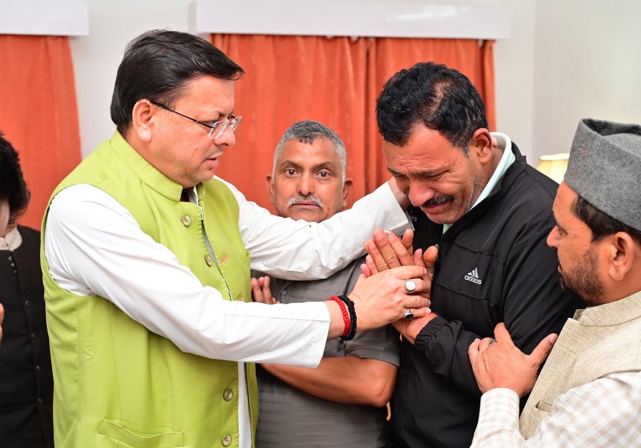 उत्तरकाशी धराली आपदा: सीएम धामी का हवाई निरीक्षण, पीएम मोदी ने ली अपडेट, कांग्रेस अध्यक्ष करन माहरा मौके पर रवाना